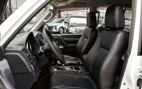 Mitsubishi Pajero IV, 2014 год, 1 695 000 рублей, 11 фотография