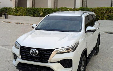 Toyota Fortuner II, 2023 год, 3 350 006 рублей, 2 фотография