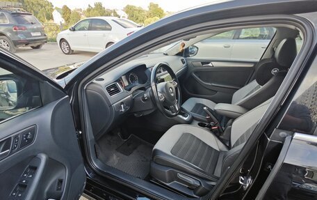 Volkswagen Jetta VI, 2014 год, 1 250 000 рублей, 7 фотография