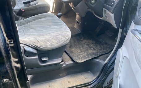 Mitsubishi Delica IV, 1998 год, 950 000 рублей, 3 фотография