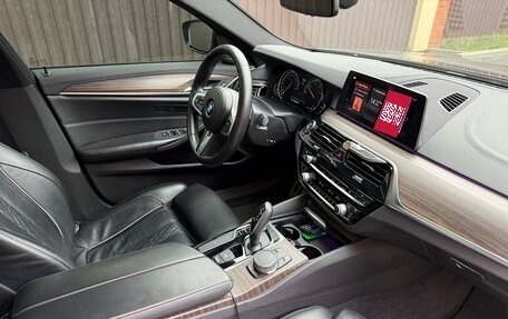 BMW 5 серия, 2018 год, 4 500 000 рублей, 9 фотография