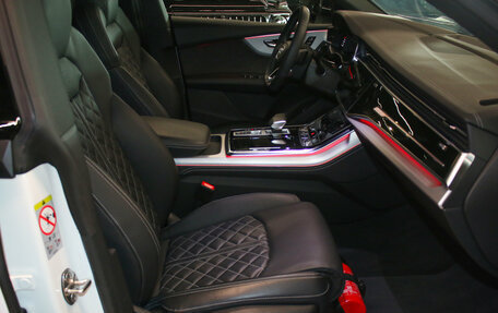Audi Q8 I, 2024 год, 13 000 000 рублей, 7 фотография