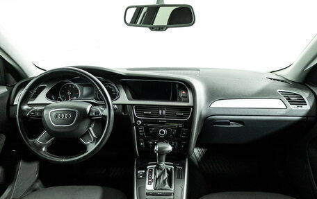 Audi A4, 2013 год, 1 499 700 рублей, 13 фотография
