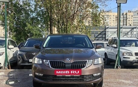 Skoda Octavia, 2019 год, 1 259 000 рублей, 2 фотография