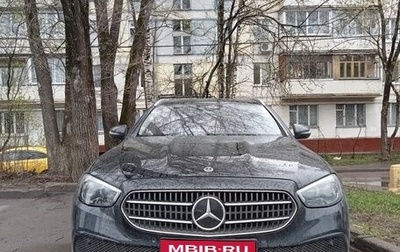 Mercedes-Benz E-Класс, 2021 год, 3 850 000 рублей, 1 фотография