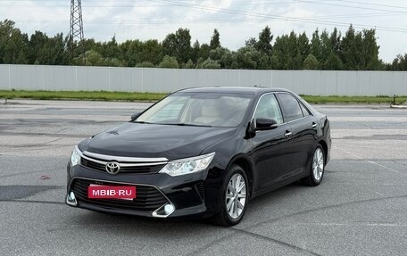 Toyota Camry, 2015 год, 1 800 000 рублей, 1 фотография