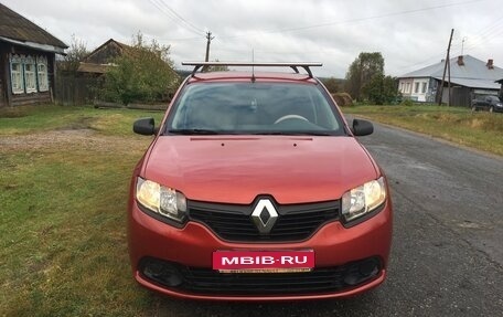 Renault Logan II, 2014 год, 640 000 рублей, 1 фотография