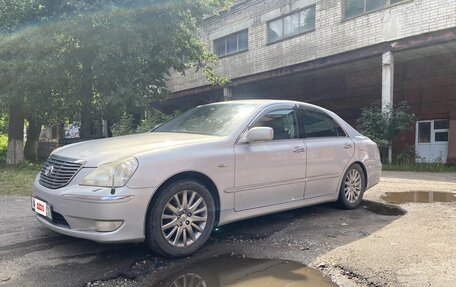 Toyota Crown Majesta, 2004 год, 500 000 рублей, 6 фотография