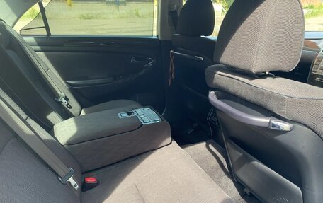 Toyota Crown Majesta, 2004 год, 500 000 рублей, 7 фотография