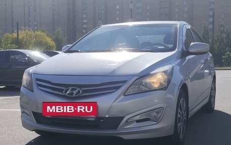 Hyundai Solaris II рестайлинг, 2016 год, 770 000 рублей, 2 фотография