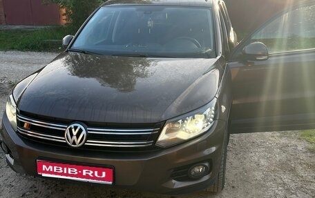 Volkswagen Tiguan I, 2015 год, 1 560 000 рублей, 5 фотография