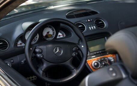 Mercedes-Benz SL-Класс AMG, 2005 год, 4 500 000 рублей, 10 фотография