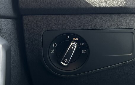 Volkswagen Tiguan II, 2017 год, 2 290 000 рублей, 15 фотография