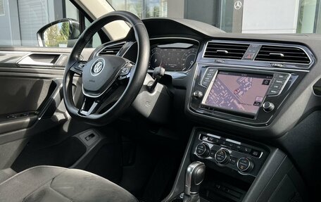 Volkswagen Tiguan II, 2017 год, 2 290 000 рублей, 26 фотография