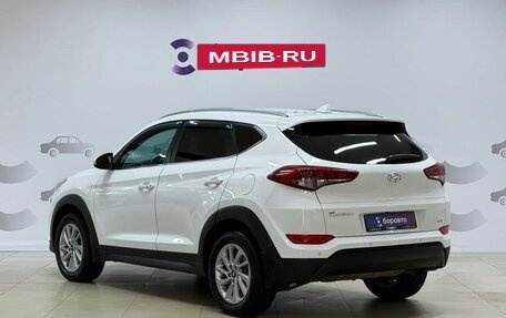 Hyundai Tucson III, 2018 год, 2 100 000 рублей, 6 фотография