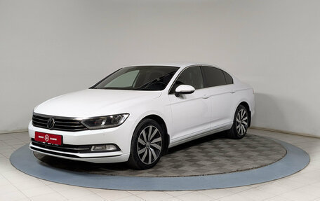 Volkswagen Passat B8 рестайлинг, 2018 год, 1 979 500 рублей, 4 фотография