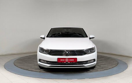 Volkswagen Passat B8 рестайлинг, 2018 год, 1 979 500 рублей, 3 фотография