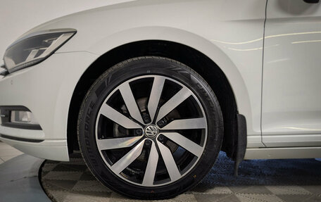 Volkswagen Passat B8 рестайлинг, 2018 год, 1 979 500 рублей, 19 фотография
