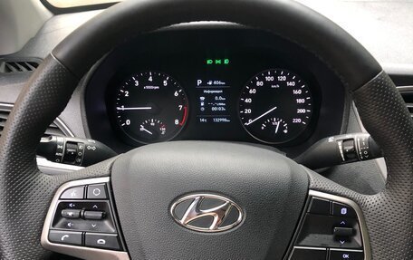 Hyundai Solaris II рестайлинг, 2018 год, 1 000 090 рублей, 10 фотография