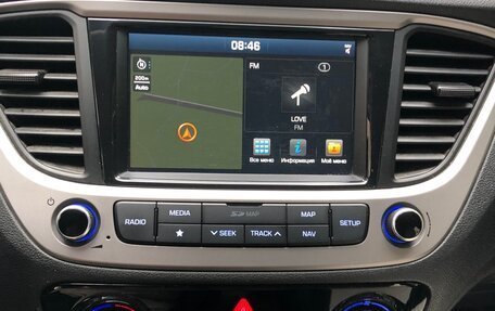 Hyundai Solaris II рестайлинг, 2018 год, 1 000 090 рублей, 11 фотография
