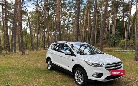 Ford Kuga III, 2019 год, 1 780 000 рублей, 4 фотография