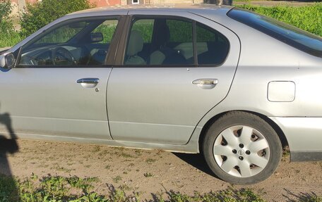 Nissan Primera II рестайлинг, 1999 год, 170 000 рублей, 3 фотография