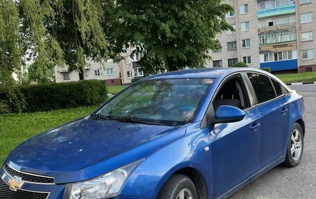 Chevrolet Cruze II, 2009 год, 420 000 рублей, 3 фотография