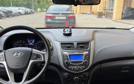 Hyundai Solaris II рестайлинг, 2014 год, 1 050 000 рублей, 7 фотография