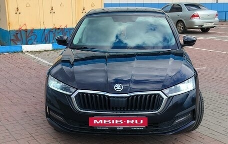 Skoda Octavia IV, 2021 год, 1 800 000 рублей, 2 фотография