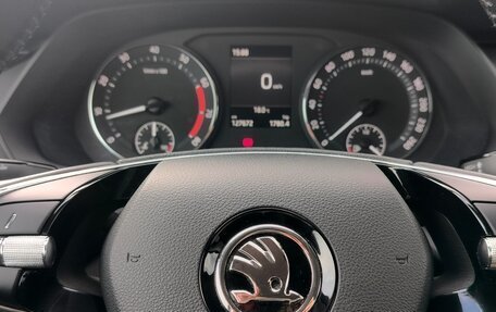 Skoda Octavia IV, 2021 год, 1 800 000 рублей, 10 фотография