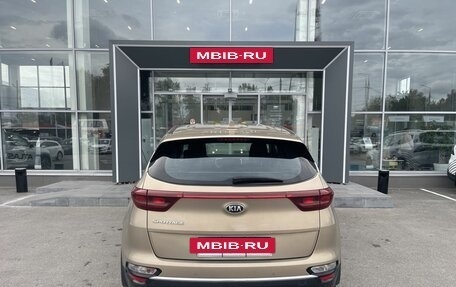 KIA Sportage IV рестайлинг, 2019 год, 2 335 000 рублей, 6 фотография