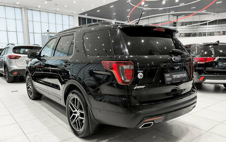 Ford Explorer VI, 2017 год, 2 690 000 рублей, 7 фотография