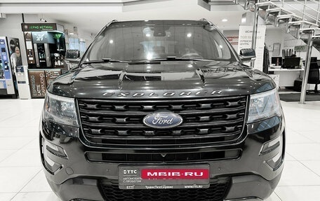 Ford Explorer VI, 2017 год, 2 690 000 рублей, 2 фотография
