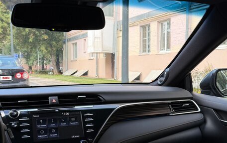 Toyota Camry, 2019 год, 2 950 000 рублей, 18 фотография