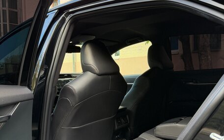 Toyota Camry, 2019 год, 2 950 000 рублей, 23 фотография
