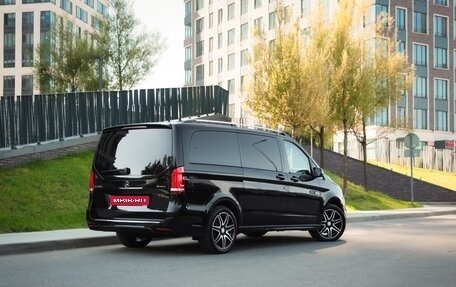Mercedes-Benz V-Класс, 2018 год, 4 800 000 рублей, 5 фотография
