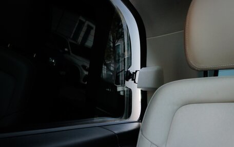 Mercedes-Benz V-Класс, 2018 год, 4 800 000 рублей, 22 фотография
