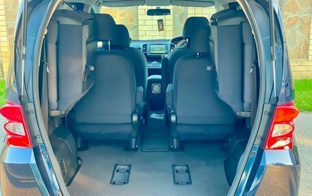 Honda Freed I, 2009 год, 1 020 000 рублей, 13 фотография