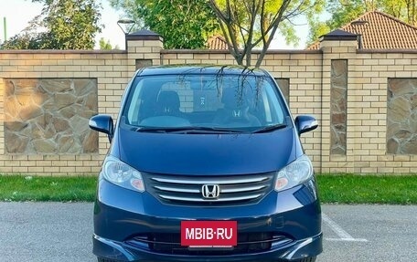 Honda Freed I, 2009 год, 1 020 000 рублей, 3 фотография