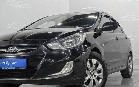 Hyundai Solaris II рестайлинг, 2013 год, 700 000 рублей, 21 фотография
