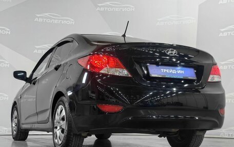 Hyundai Solaris II рестайлинг, 2013 год, 700 000 рублей, 23 фотография