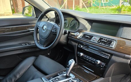BMW 7 серия, 2009 год, 1 950 000 рублей, 13 фотография