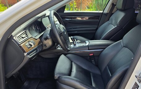 BMW 7 серия, 2009 год, 1 950 000 рублей, 10 фотография