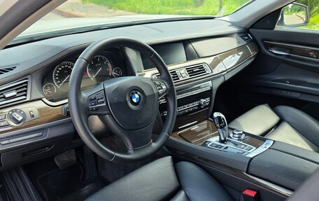 BMW 7 серия, 2009 год, 1 950 000 рублей, 15 фотография