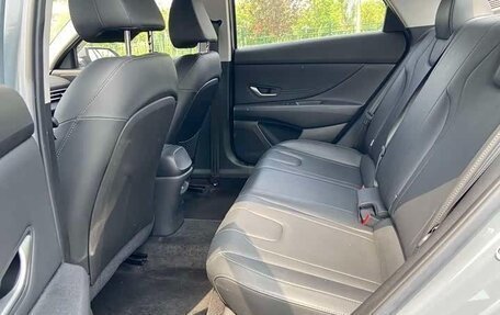 Hyundai Elantra, 2022 год, 1 793 000 рублей, 16 фотография
