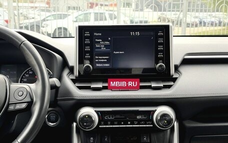 Toyota RAV4, 2020 год, 3 750 000 рублей, 12 фотография