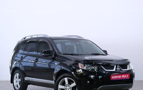 Mitsubishi Outlander III рестайлинг 3, 2007 год, 1 199 000 рублей, 1 фотография