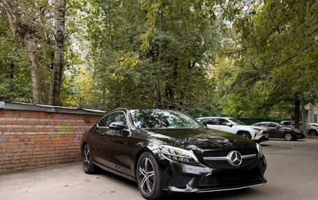 Mercedes-Benz C-Класс, 2019 год, 3 390 000 рублей, 1 фотография