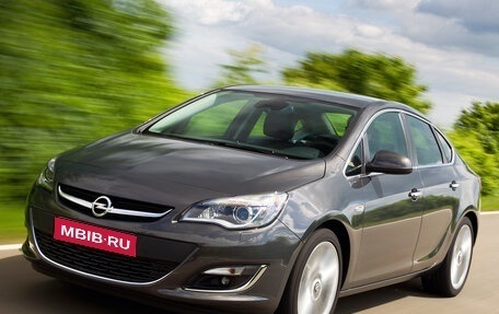 Opel Astra J, 2012 год, 630 000 рублей, 1 фотография