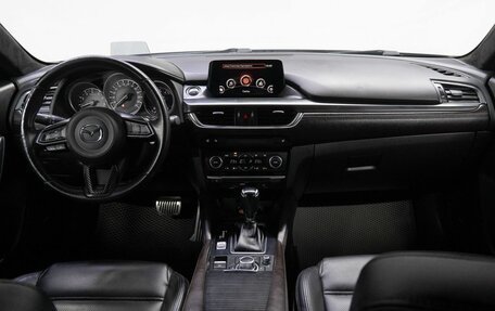 Mazda 6, 2018 год, 1 949 000 рублей, 19 фотография